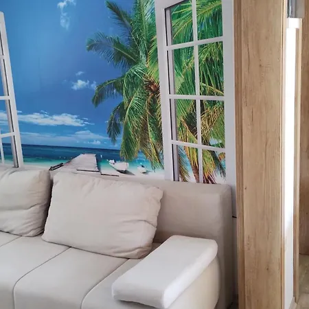 Sunrise Wellbeing Mobile Home - Mindful, Vegetarian And Active Retreat, Just 35 Meters From The Sea Dom wakacyjny
